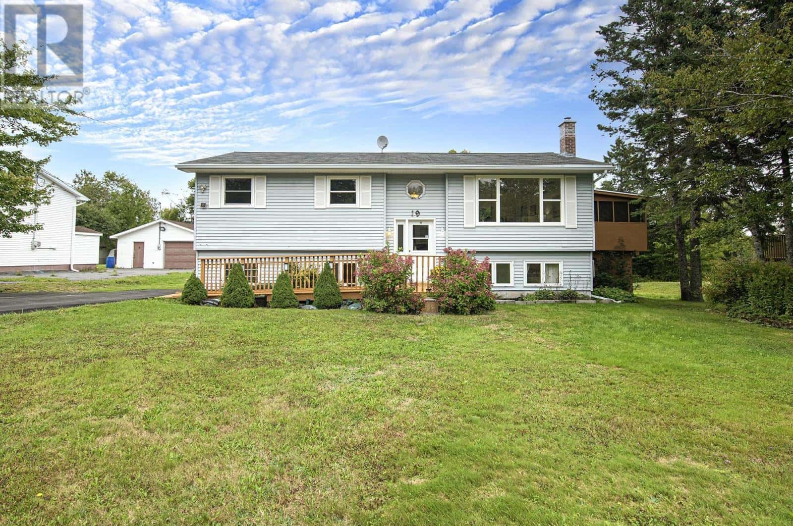 19 Walker Street — Lake Echo, Nova Scotia - Photo 2 of 50