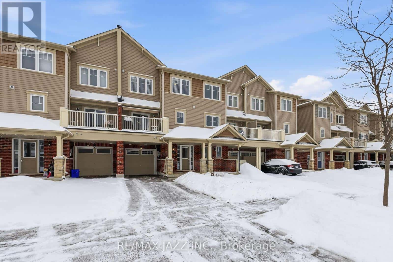 31 GREAT GABE CRESCENT — Oshawa (Windfields), Ontario - Photo 3 of 33