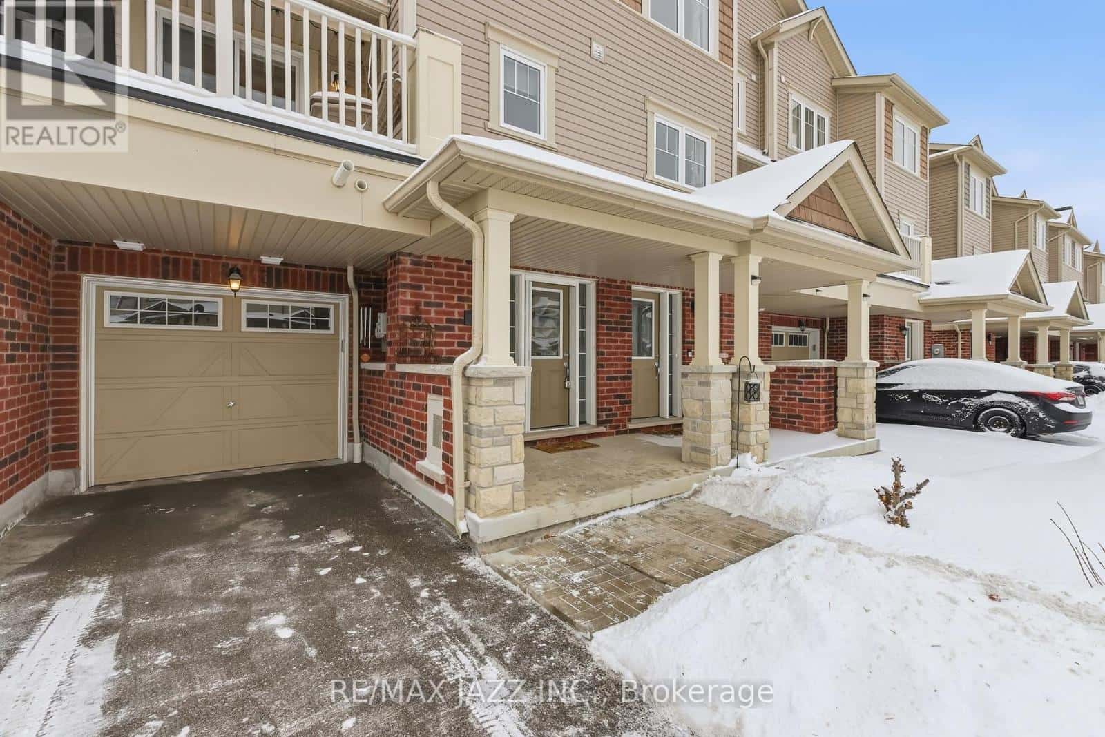 31 GREAT GABE CRESCENT — Oshawa (Windfields), Ontario - Photo 5 of 33