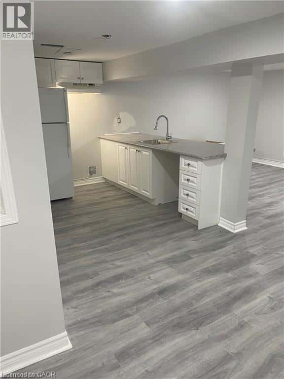 Burlington — Burlington - Photo 5 of 8