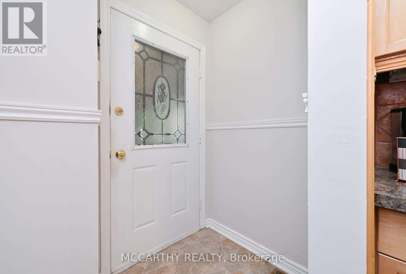 15 ANDREW AVENUE — Orangeville, Ontario - Photo 5 of 38