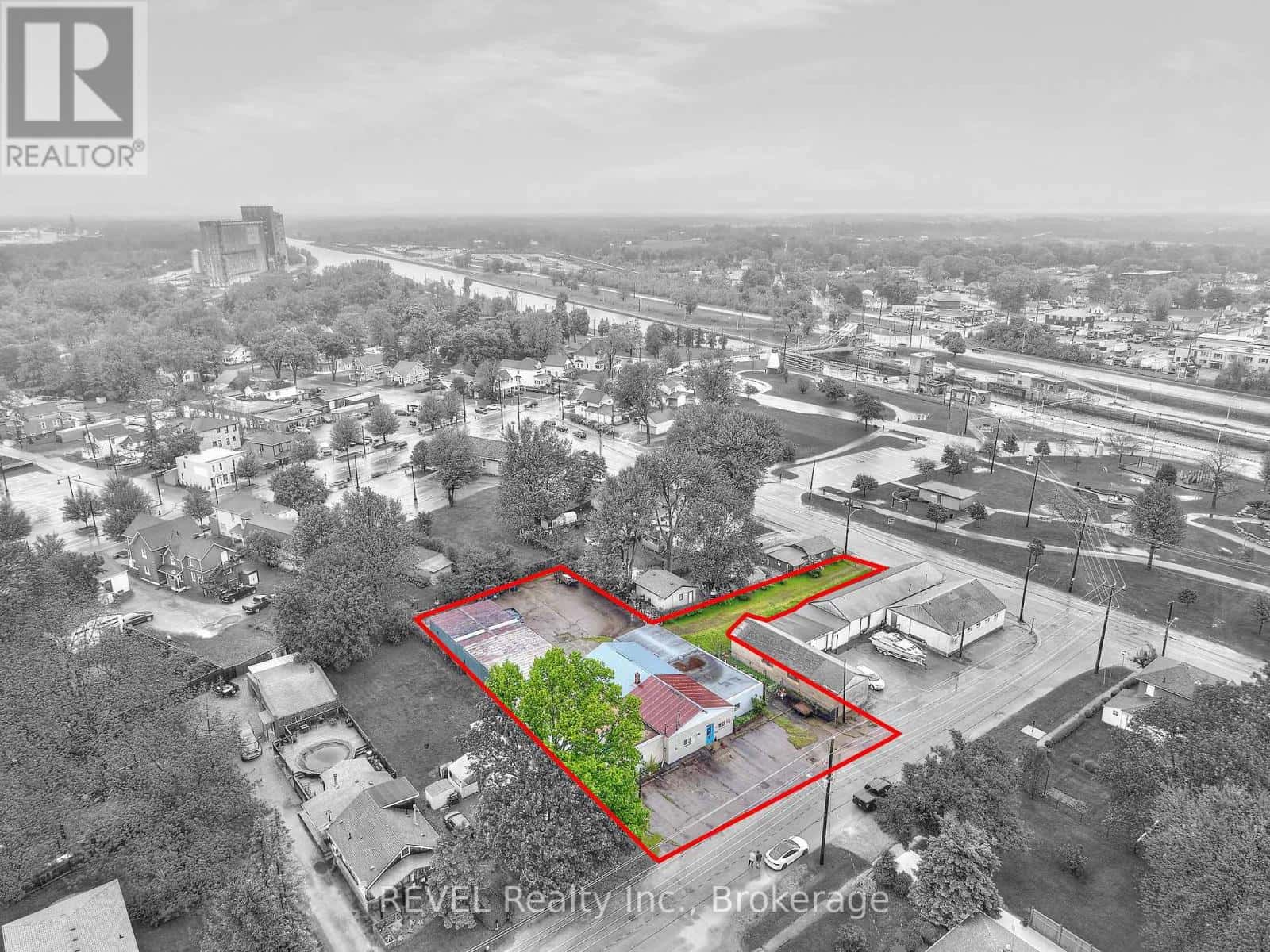 23 AMELIA STREET — Port Colborne (Main Street), Ontario - Photo 5 of 48