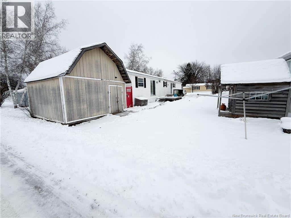 5 Brookview Avenue — Sussex Corner, New Brunswick - Photo 5 of 31