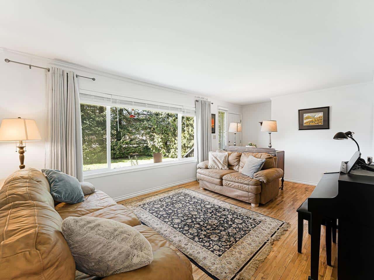 3538 196 STREET — Langley, British Columbia - Photo 4 of 40