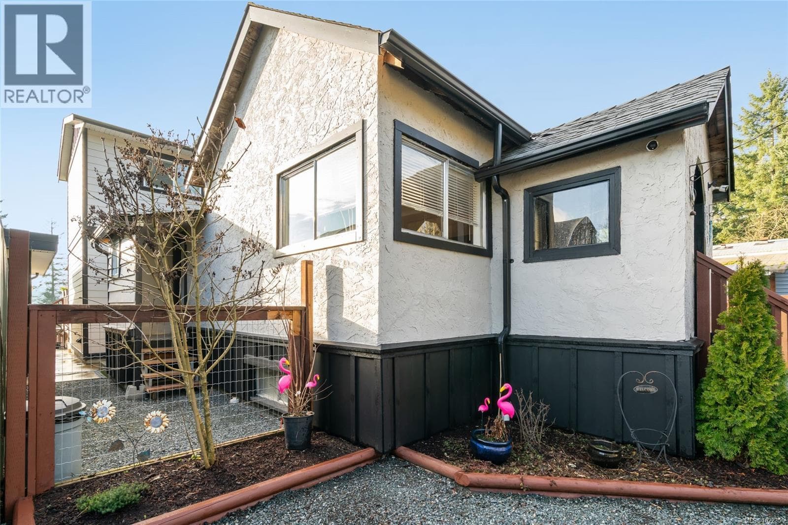 2115 Minto Ave — Nanaimo, British Columbia - Main photo