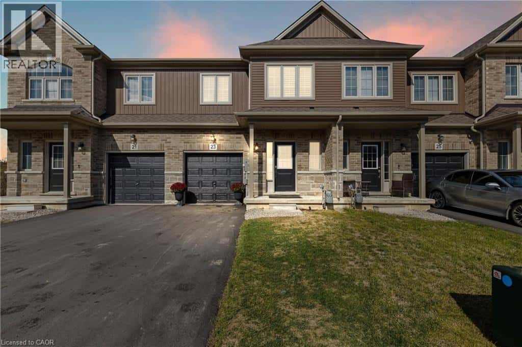 23 ZOE Lane — Binbrook, Ontario - Photo 2 of 50