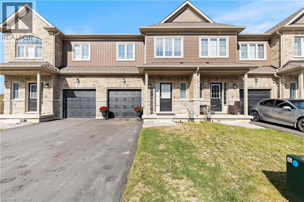 23 ZOE Lane — Binbrook, Ontario - Photo 3 of 50