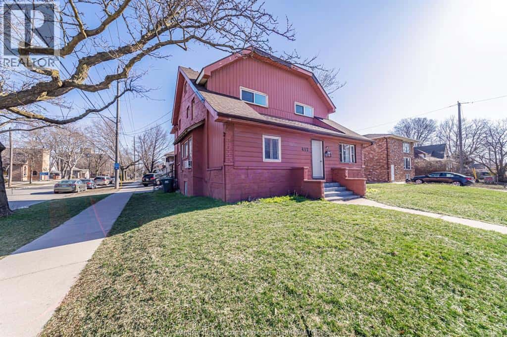 412 PRINCE ROAD — Windsor, Ontario - Photo 3 of 49