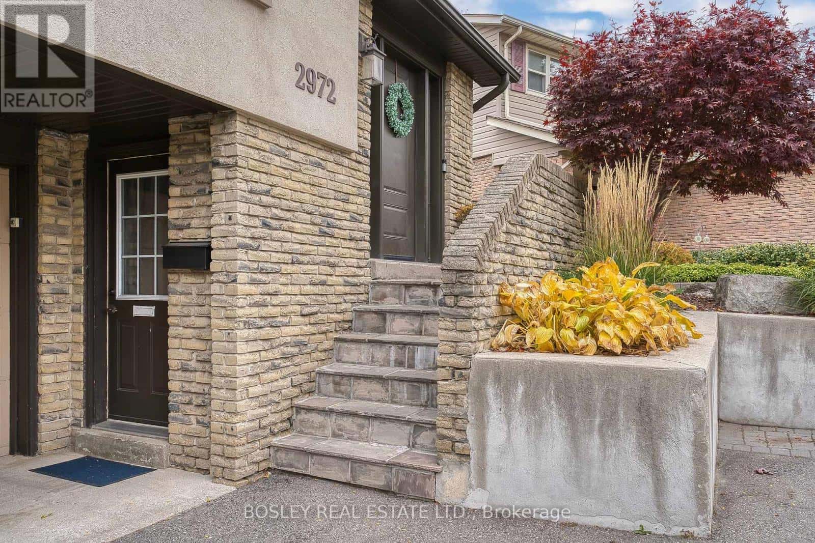 2972 OSLO CRESCENT — Mississauga (Meadowvale), Ontario - Photo 3 of 44