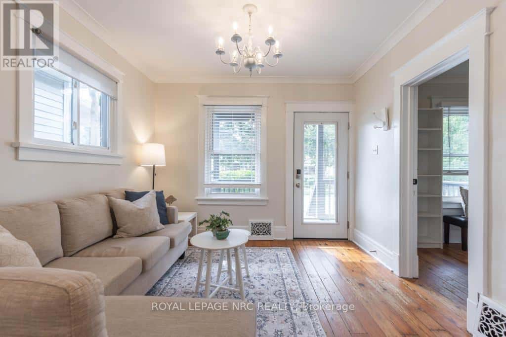 200 GENEVA STREET — St. Catharines (Downtown), Ontario - Photo 5 of 20