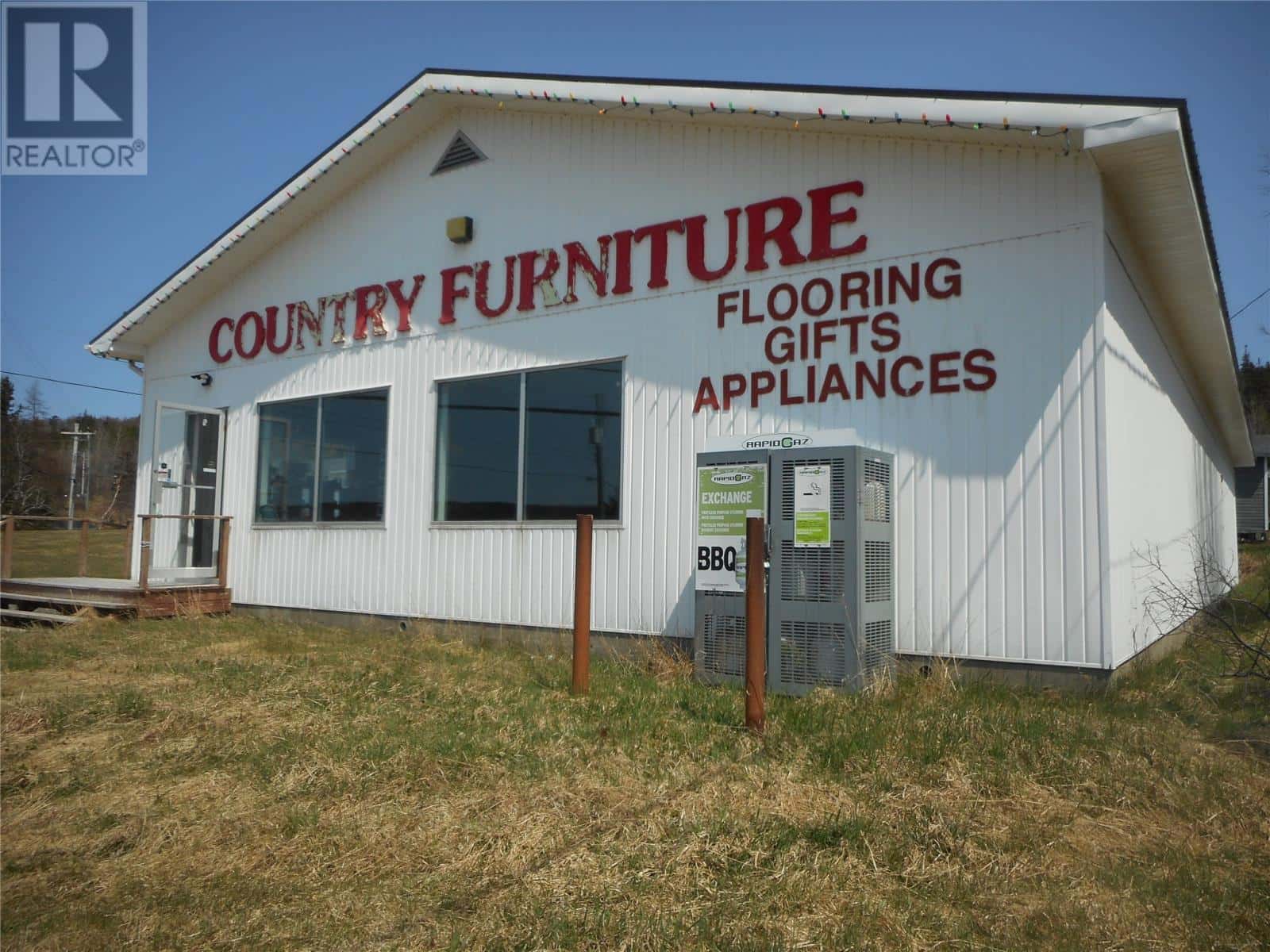 376 Main Road — Head of Bay D'Espoir, Newfoundland & Labrador - Photo 2 of 17