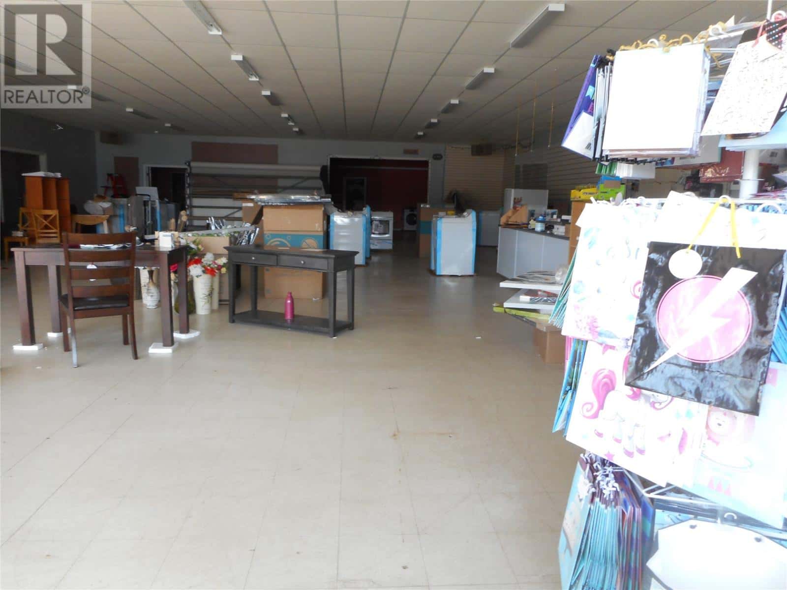 376 Main Road — Head of Bay D'Espoir, Newfoundland & Labrador - Photo 4 of 17