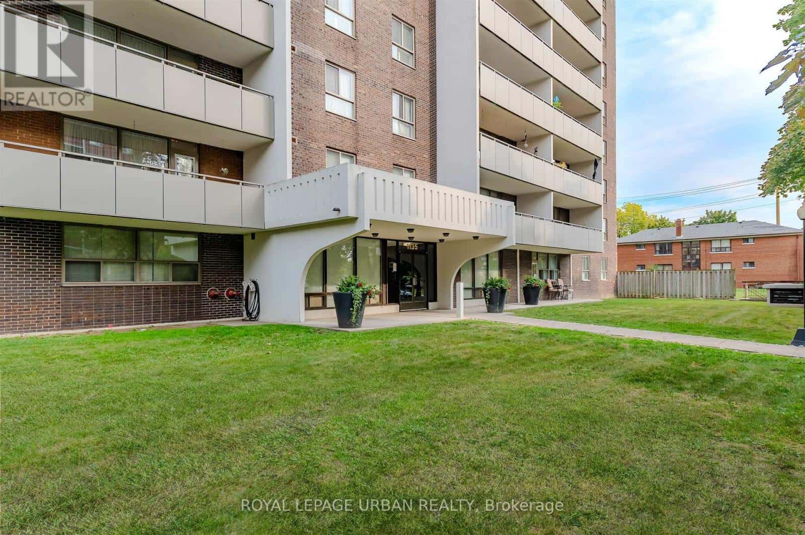 806 - 1135 LOGAN AVENUE — Toronto (Broadview North), Ontario - Photo 4 of 25