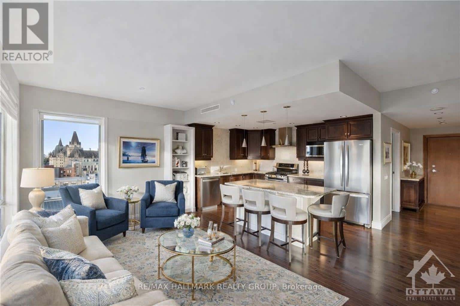 Ottawa — Ottawa - Photo 3 of 17