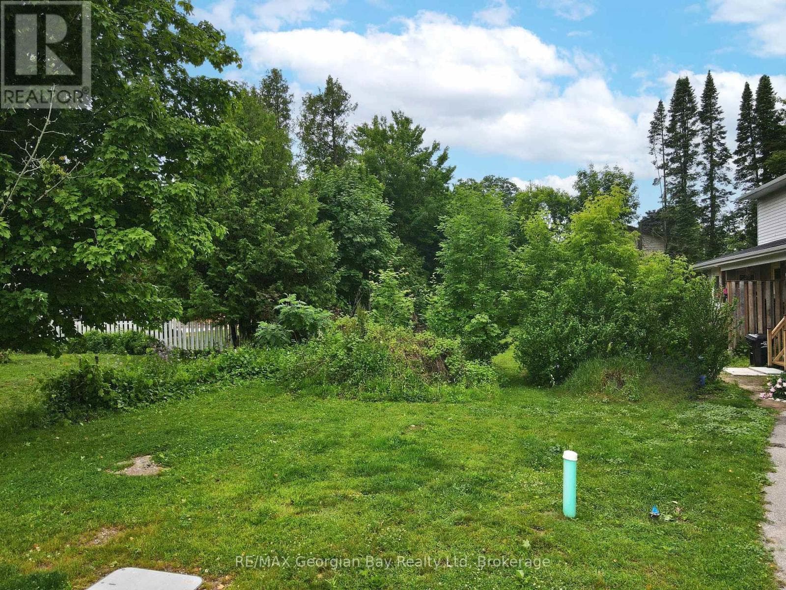 192 SEVENTH STREET — Midland, Ontario - Main photo