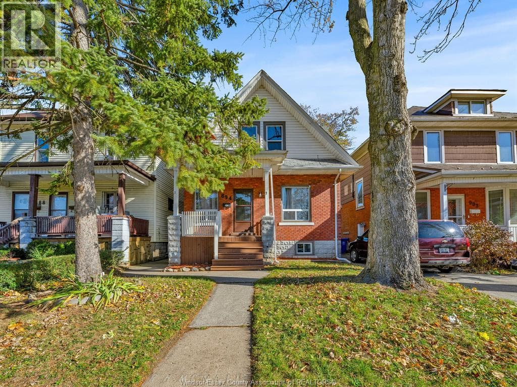 894 DOUGALL — Windsor, Ontario - Main photo