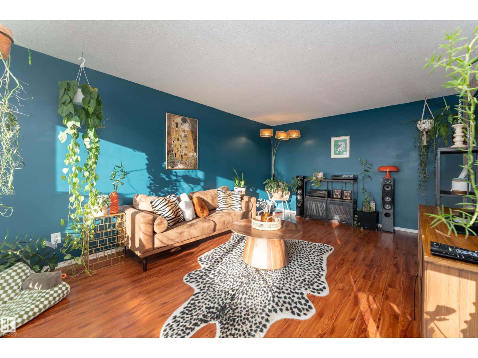 #302 11435 41 AV NW — Edmonton, Alberta - Photo 5 of 40