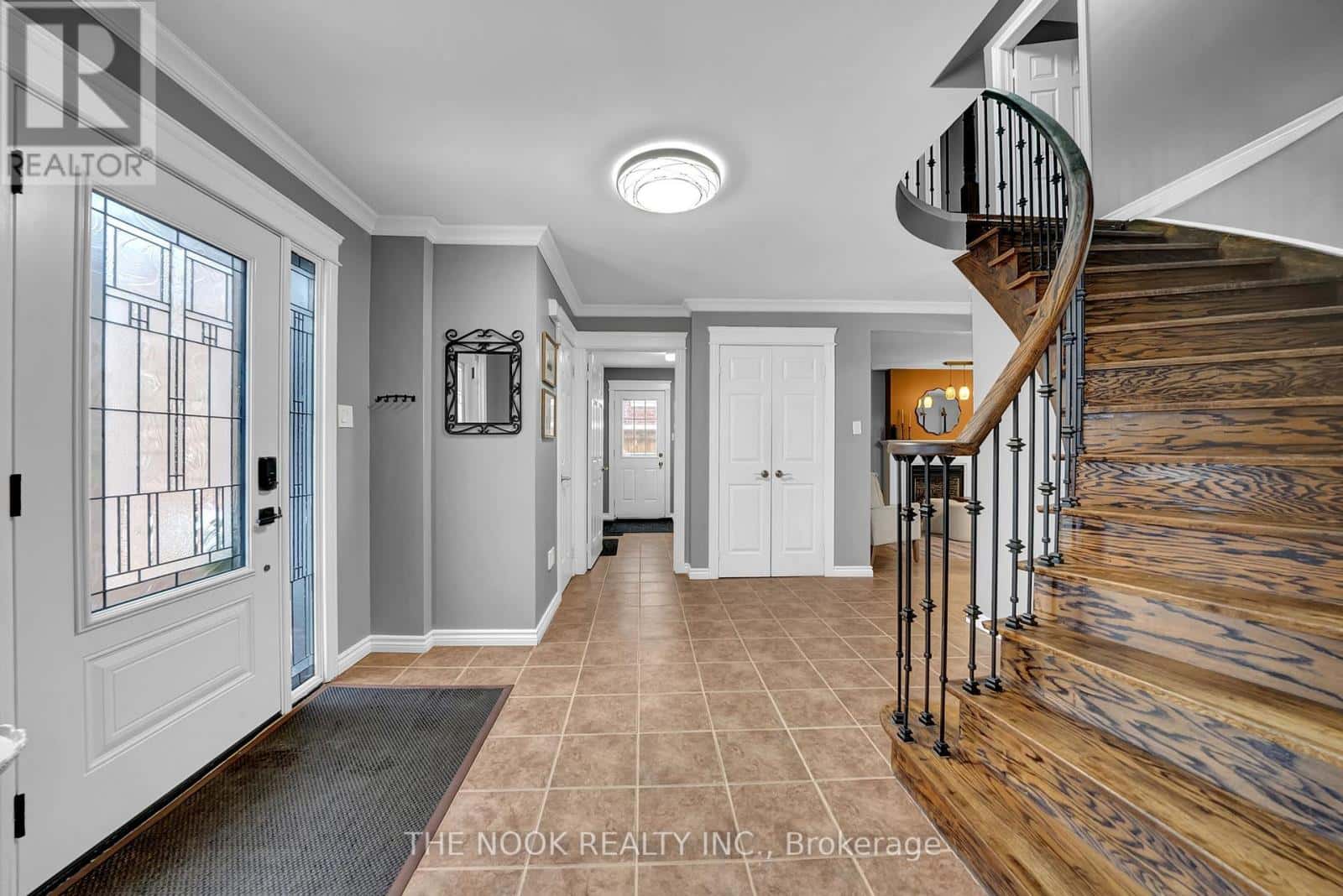 68 FOSTER CREEK DRIVE — Clarington (Newcastle), Ontario - Photo 4 of 50