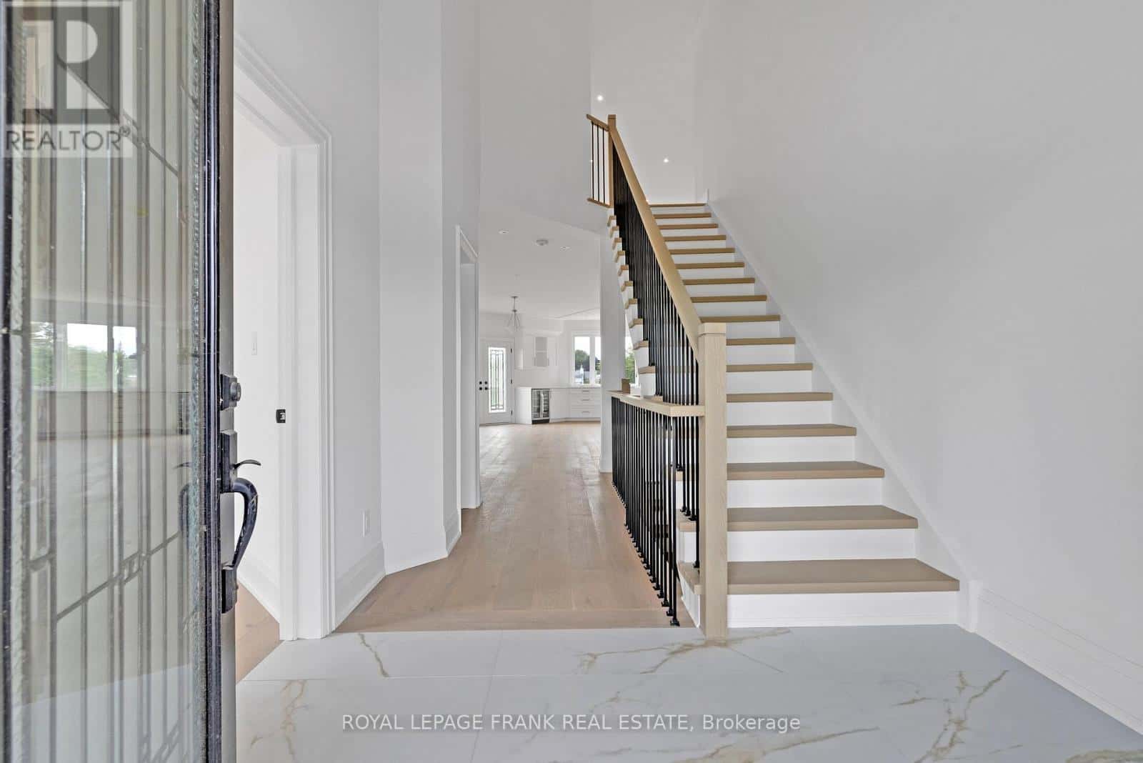 42 POND STREET — Trent Hills (Hastings), Ontario - Photo 3 of 30