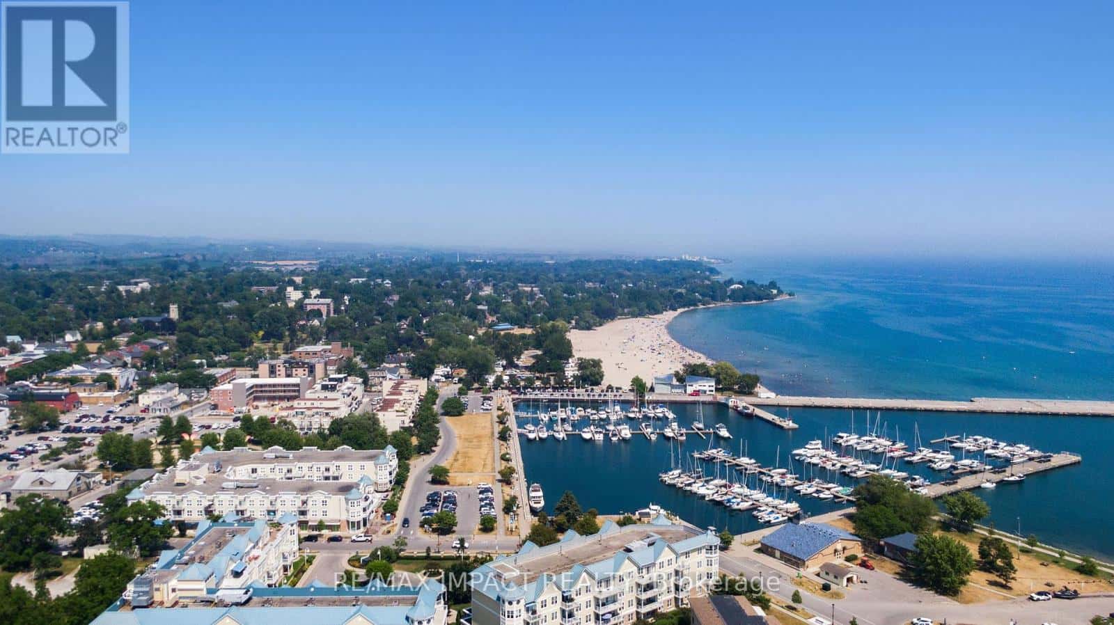 222 - 148 THIRD STREET — Cobourg, Ontario - Photo 3 of 45