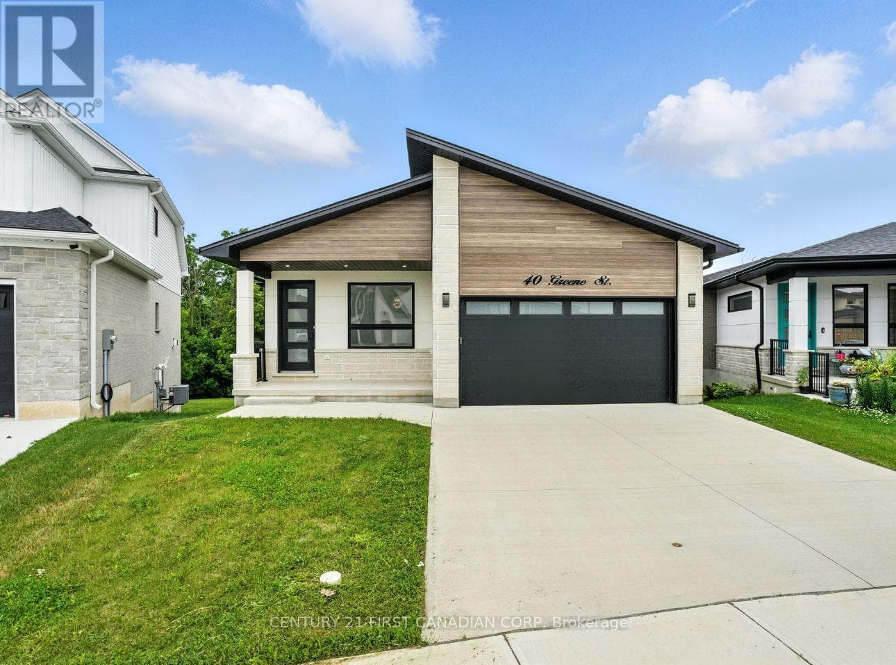 40 GREENE STREET — South Huron (Exeter), Ontario - Main photo