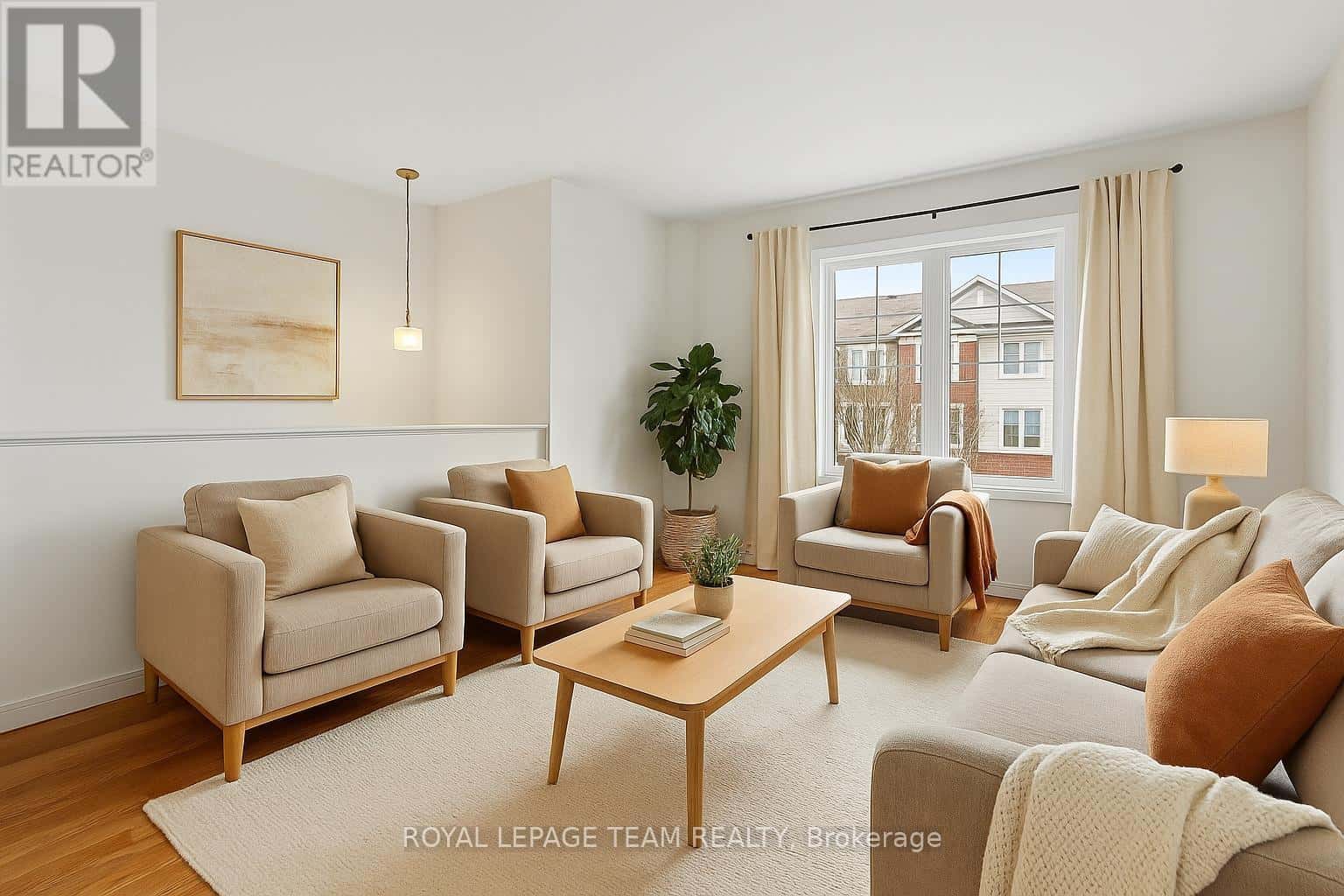 114 WHARHOL PRIVATE — Ottawa, Ontario - Photo 3 of 34