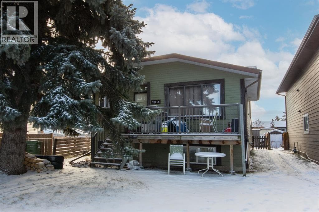 19 Gibson Close — Red Deer, Alberta - Main photo