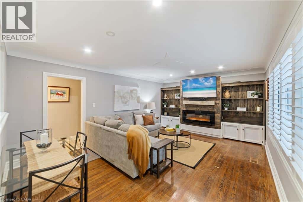 1434 MOUNTAIN GROVE Avenue — Burlington, Ontario - Photo 4 of 29