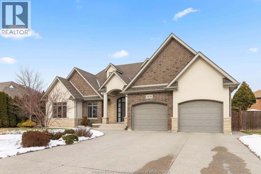 1430 LYONS AVENUE — LaSalle, Ontario - Photo 2 of 50