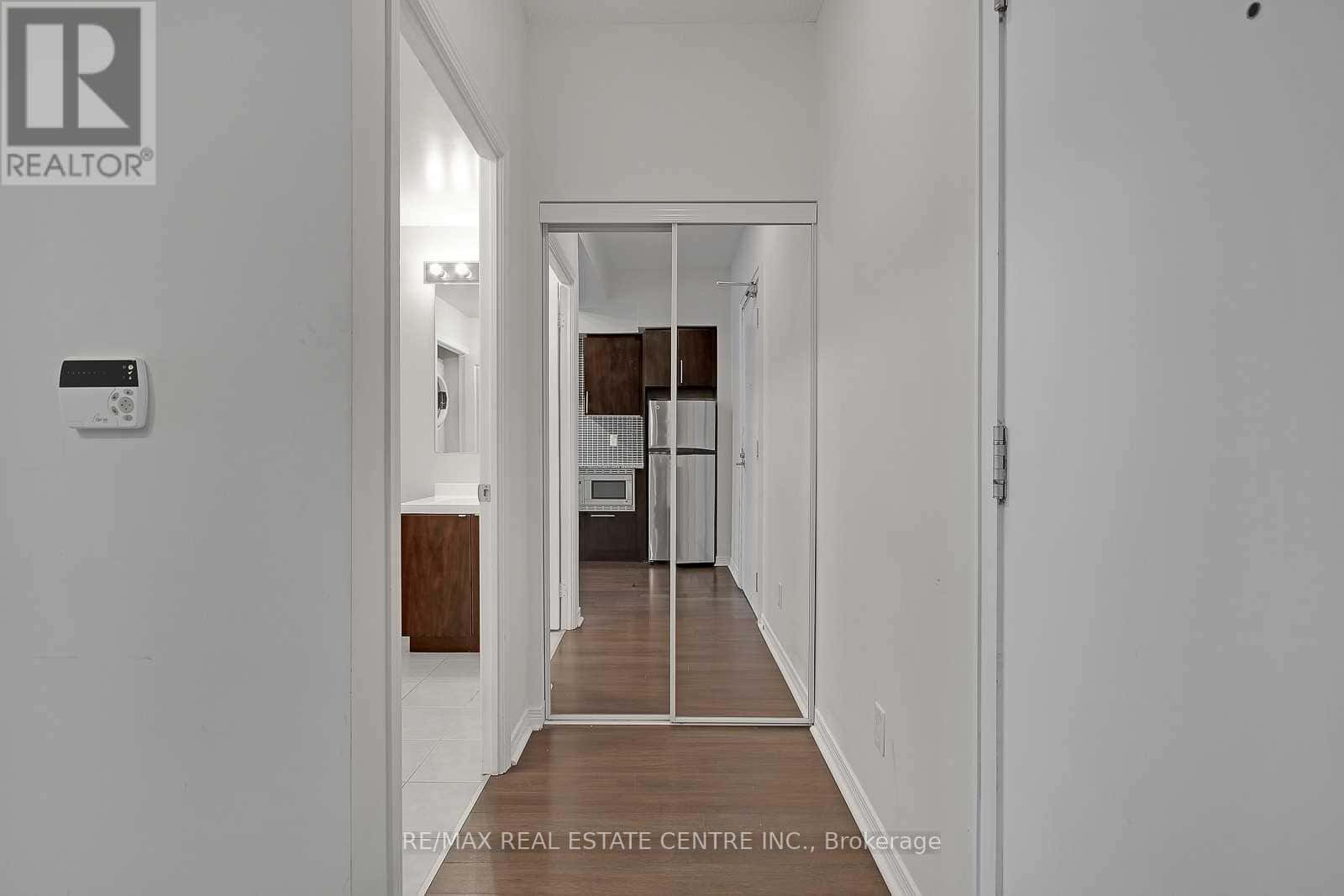 1521 - 352 FRONT STREET W — Toronto (Waterfront Communities), Ontario - Photo 4 of 27