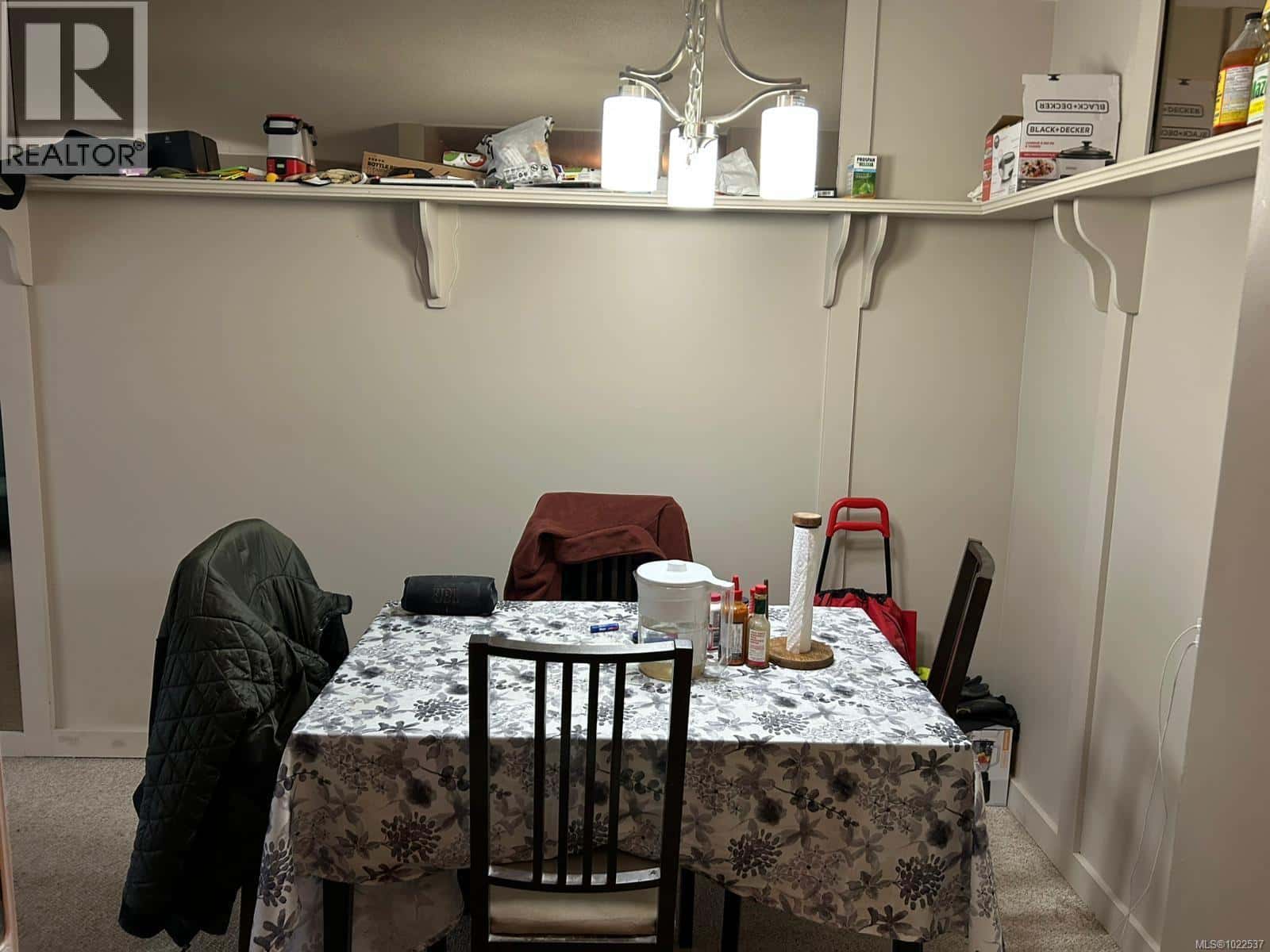 506 103 Gorge Rd E — Victoria, British Columbia - Photo 3 of 7