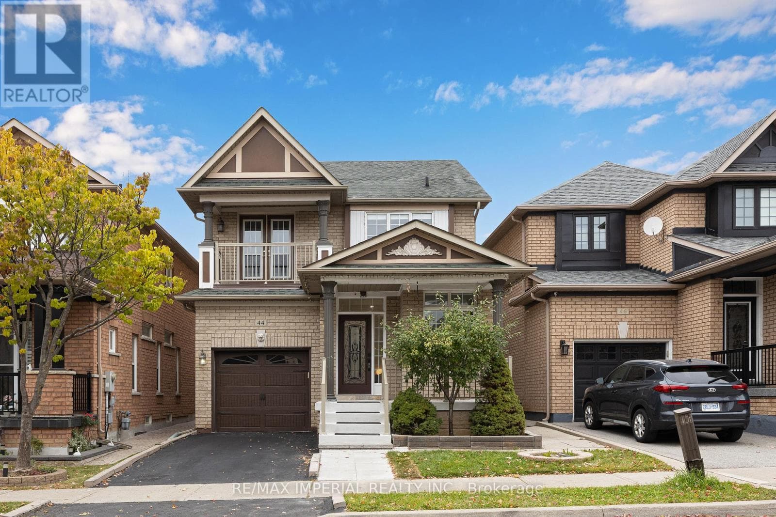 44 HAWKVIEW BOULEVARD — Vaughan (Vellore Village), Ontario - Main photo
