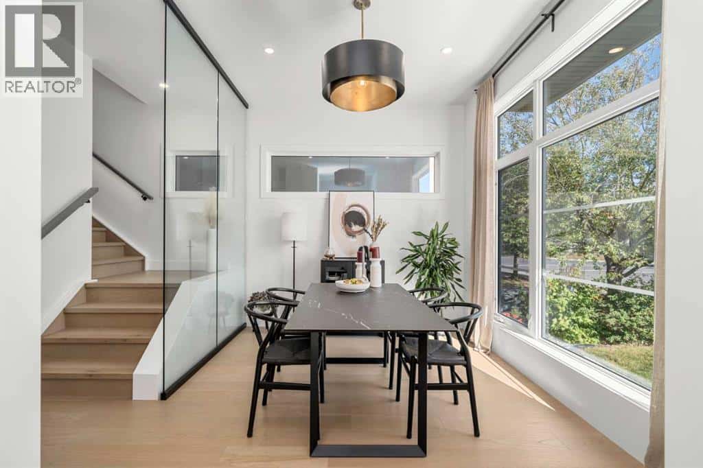 2503 20 Street SW — Calgary, Alberta - Photo 5 of 49