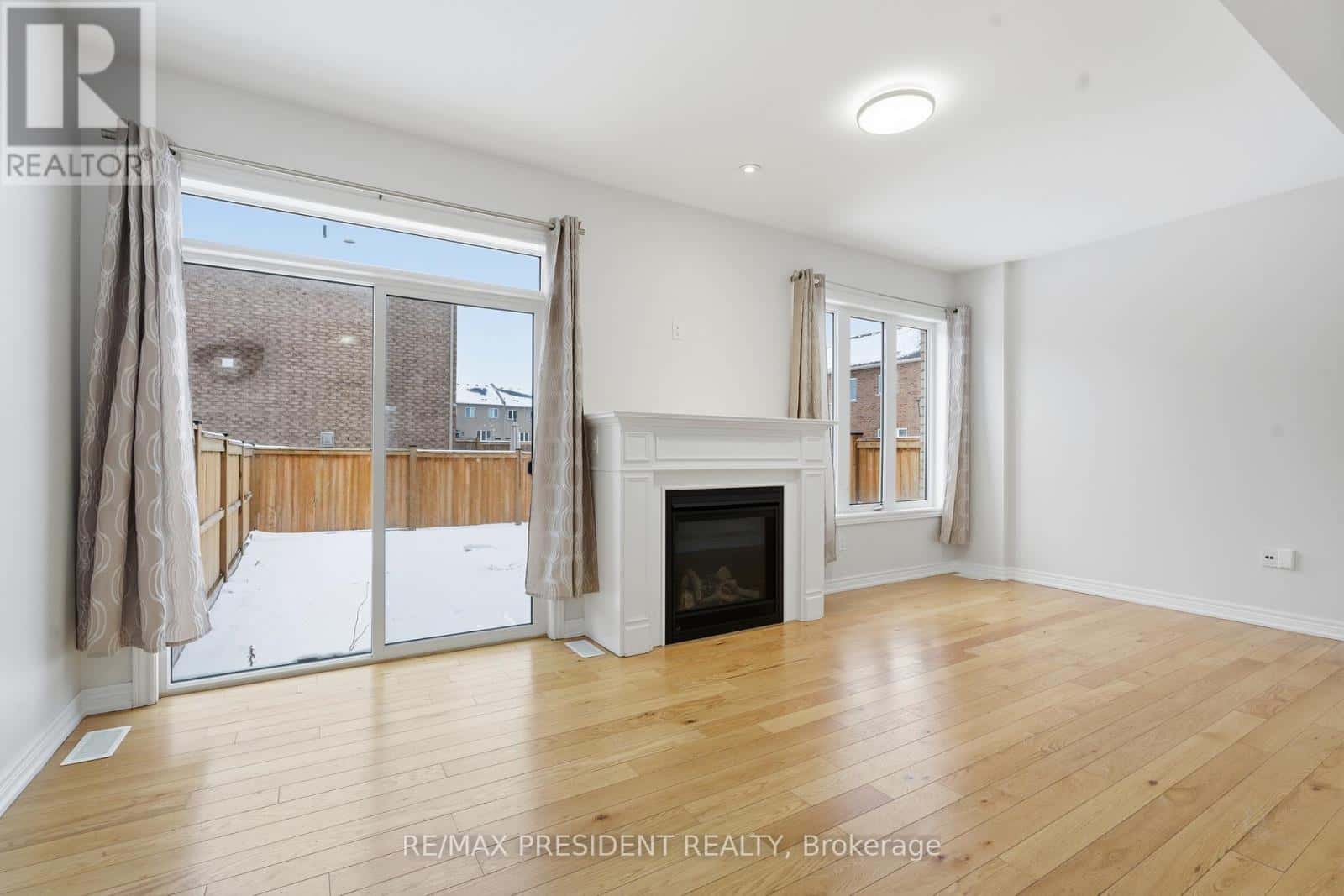 12 BEASLEY GROVE — Hamilton (Meadowlands), Ontario - Photo 5 of 41