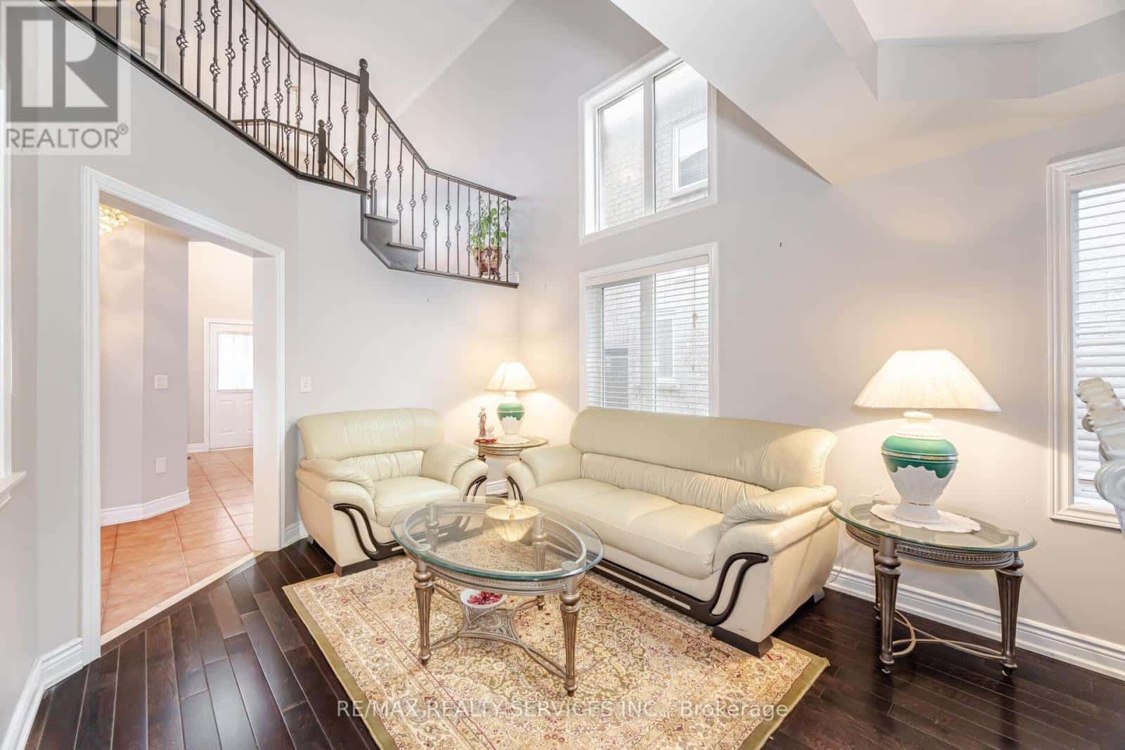 39 RATTLESNAKE ROAD — Brampton (Sandringham-Wellington), Ontario - Photo 5 of 50