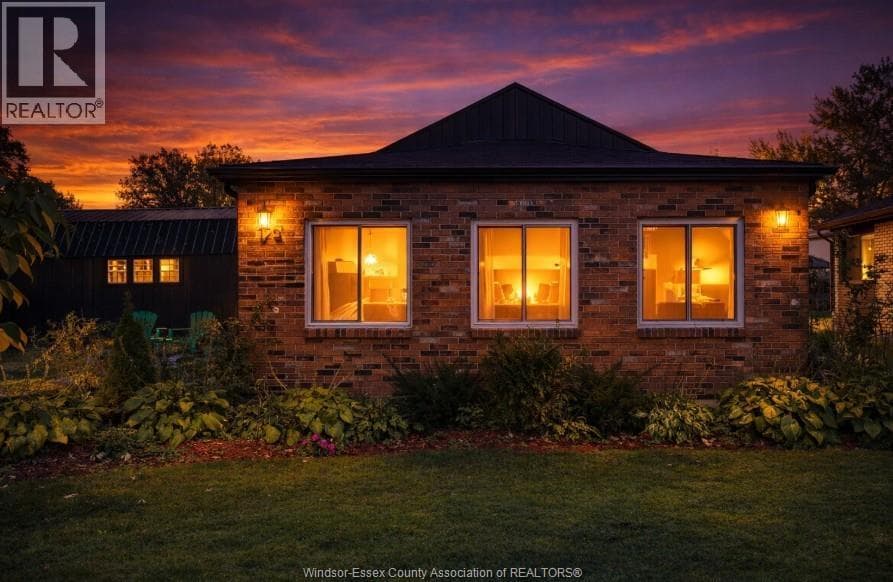 125 CRYSTAL LANE — Harrow, Ontario - Main photo