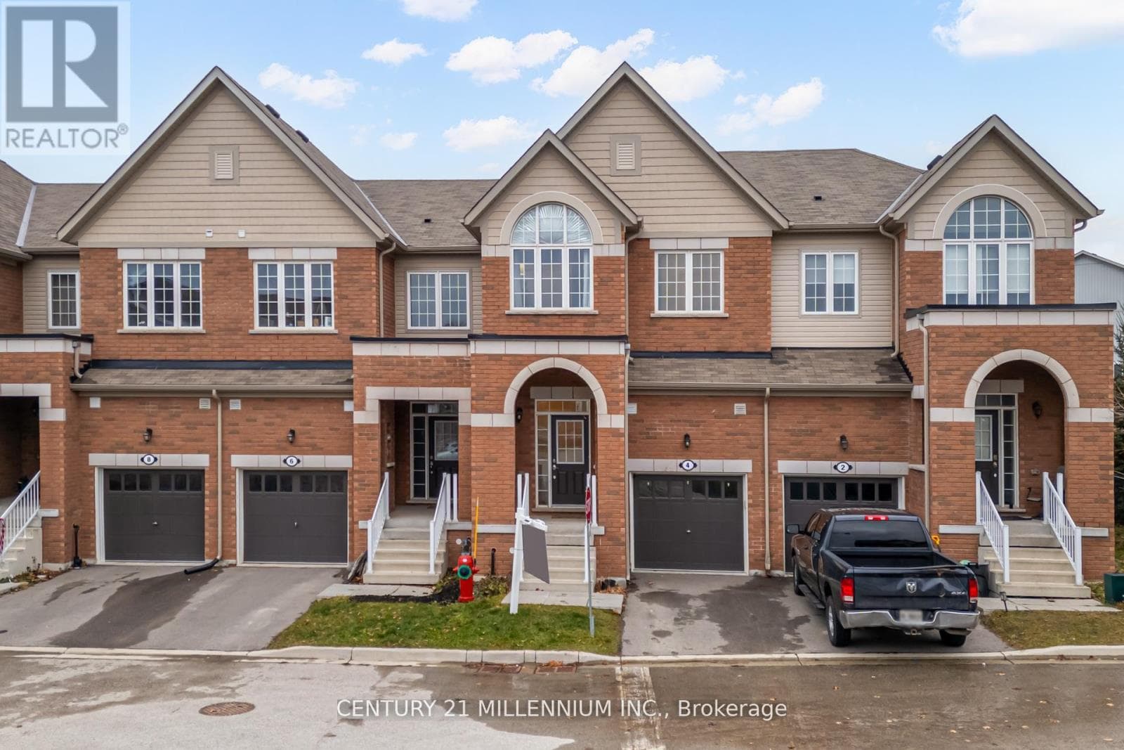 4 LANDSBOROUGH STREET — East Luther Grand Valley, Ontario - Main photo