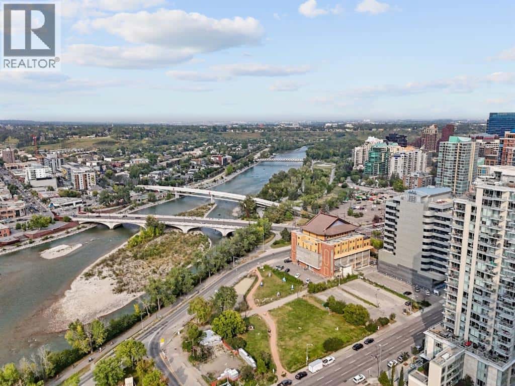 407, 1121 6 Avenue SW — Calgary, Alberta - Photo 3 of 38