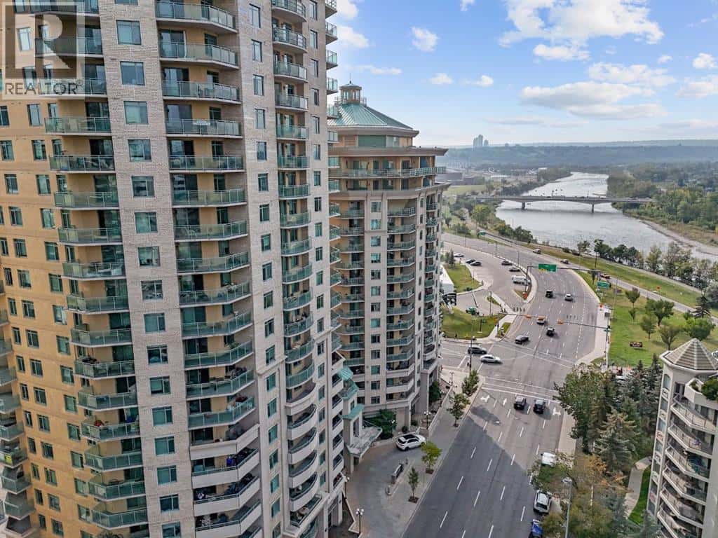 407, 1121 6 Avenue SW — Calgary, Alberta - Photo 4 of 38