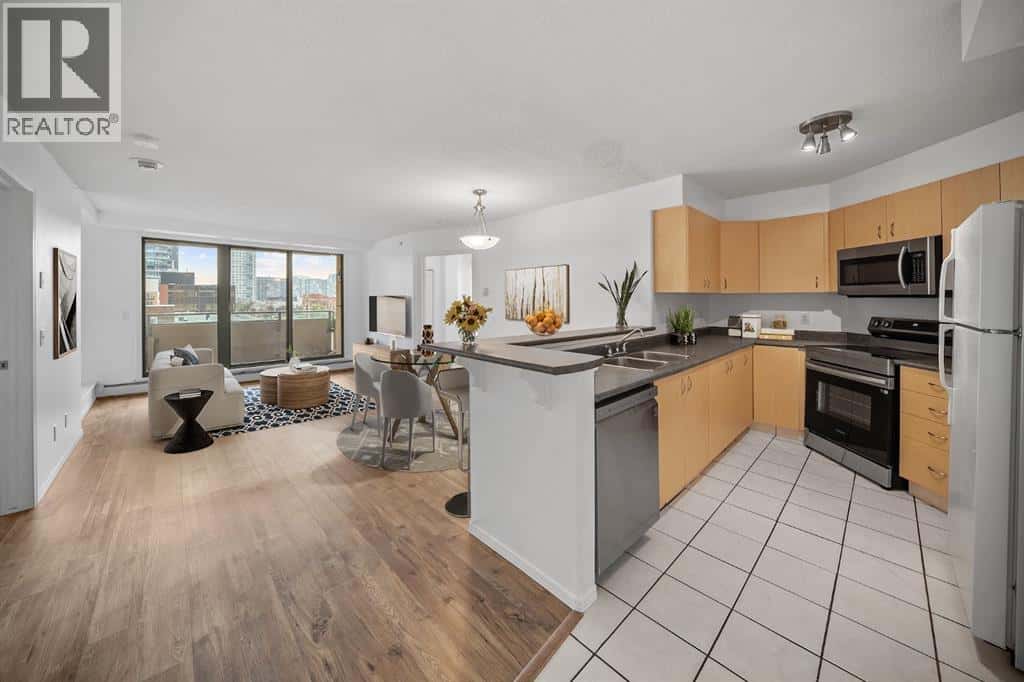 407, 1121 6 Avenue SW — Calgary, Alberta - Photo 5 of 38