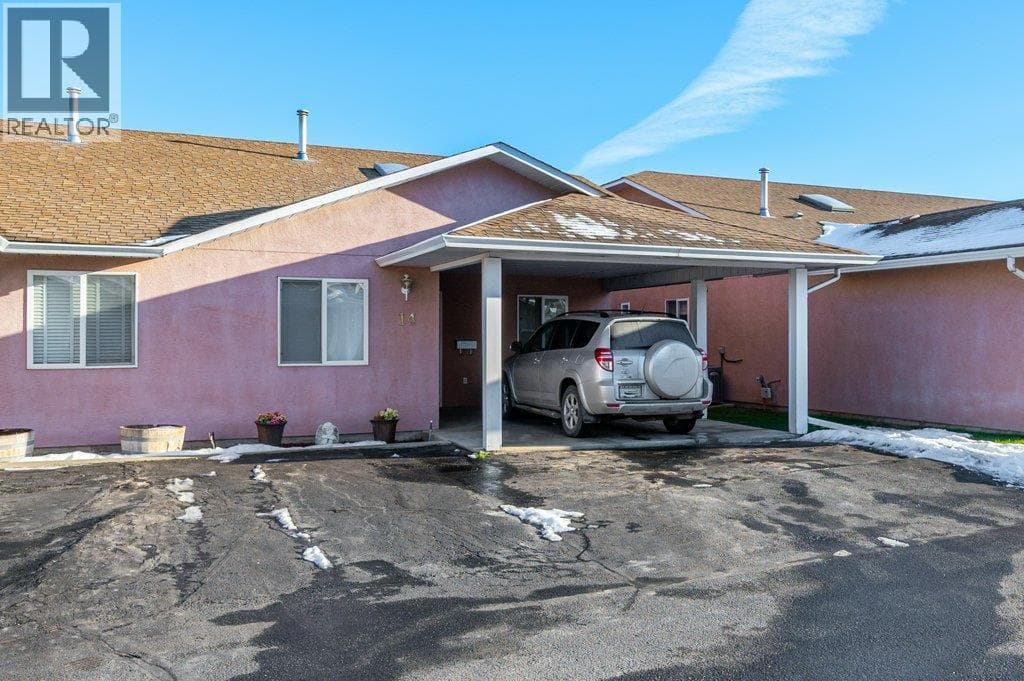 1285 14th Street Unit# 14 — Kamloops, British Columbia - Main photo