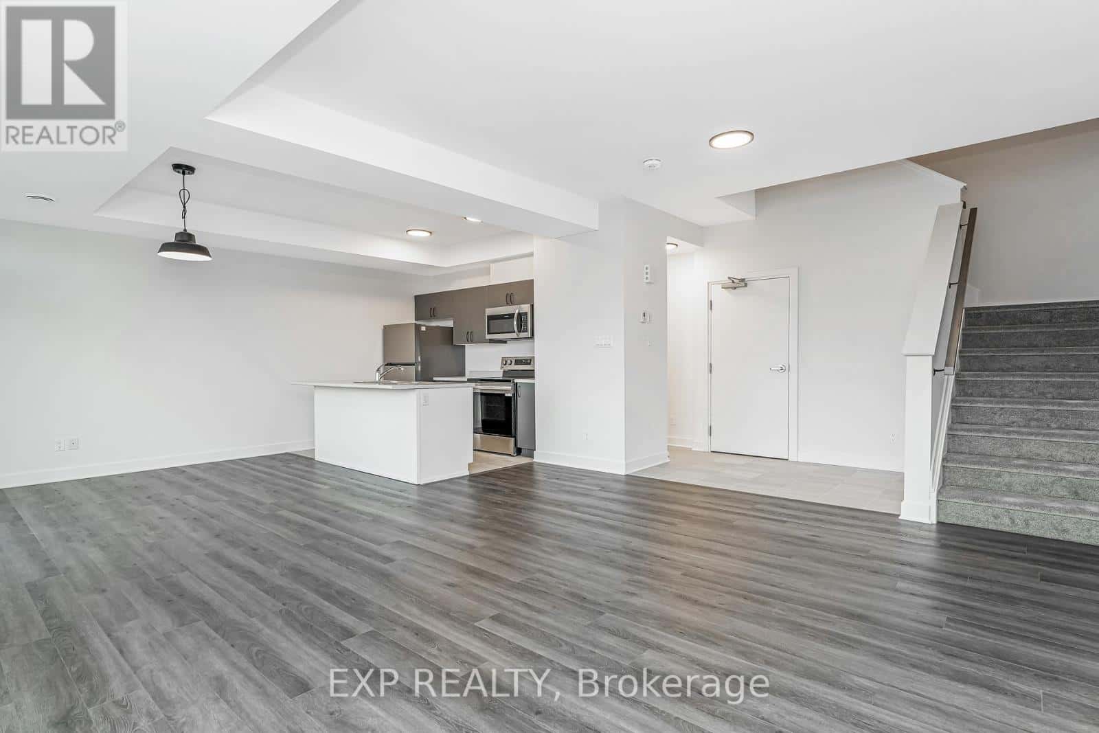 K - 230 PINGWI PLACE — Ottawa, Ontario - Photo 3 of 28