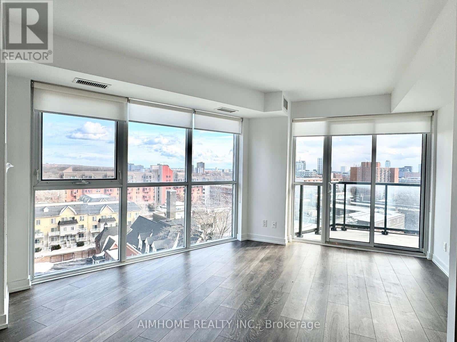 704 - 159 WELLESLEY STREET E — Toronto (Cabbagetown-South St. James Town), Ontario - Photo 3 of 16