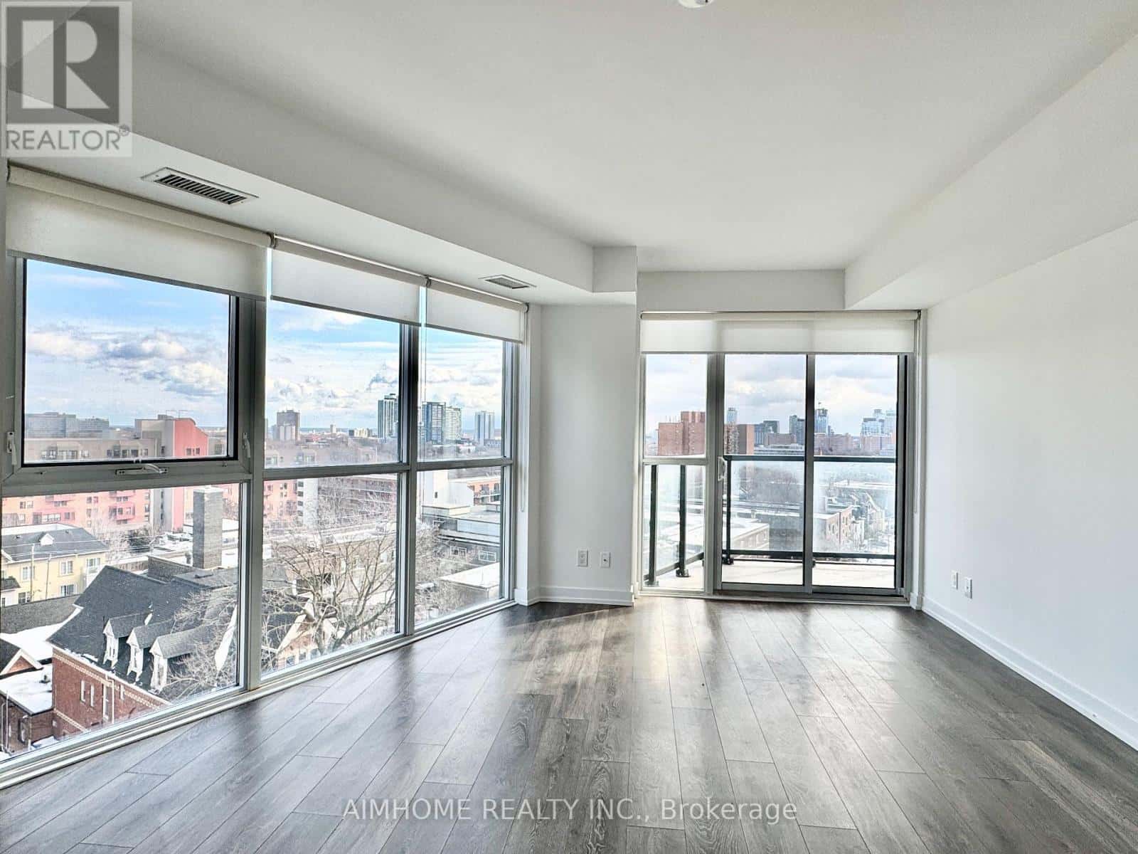 704 - 159 WELLESLEY STREET E — Toronto (Cabbagetown-South St. James Town), Ontario - Photo 4 of 16