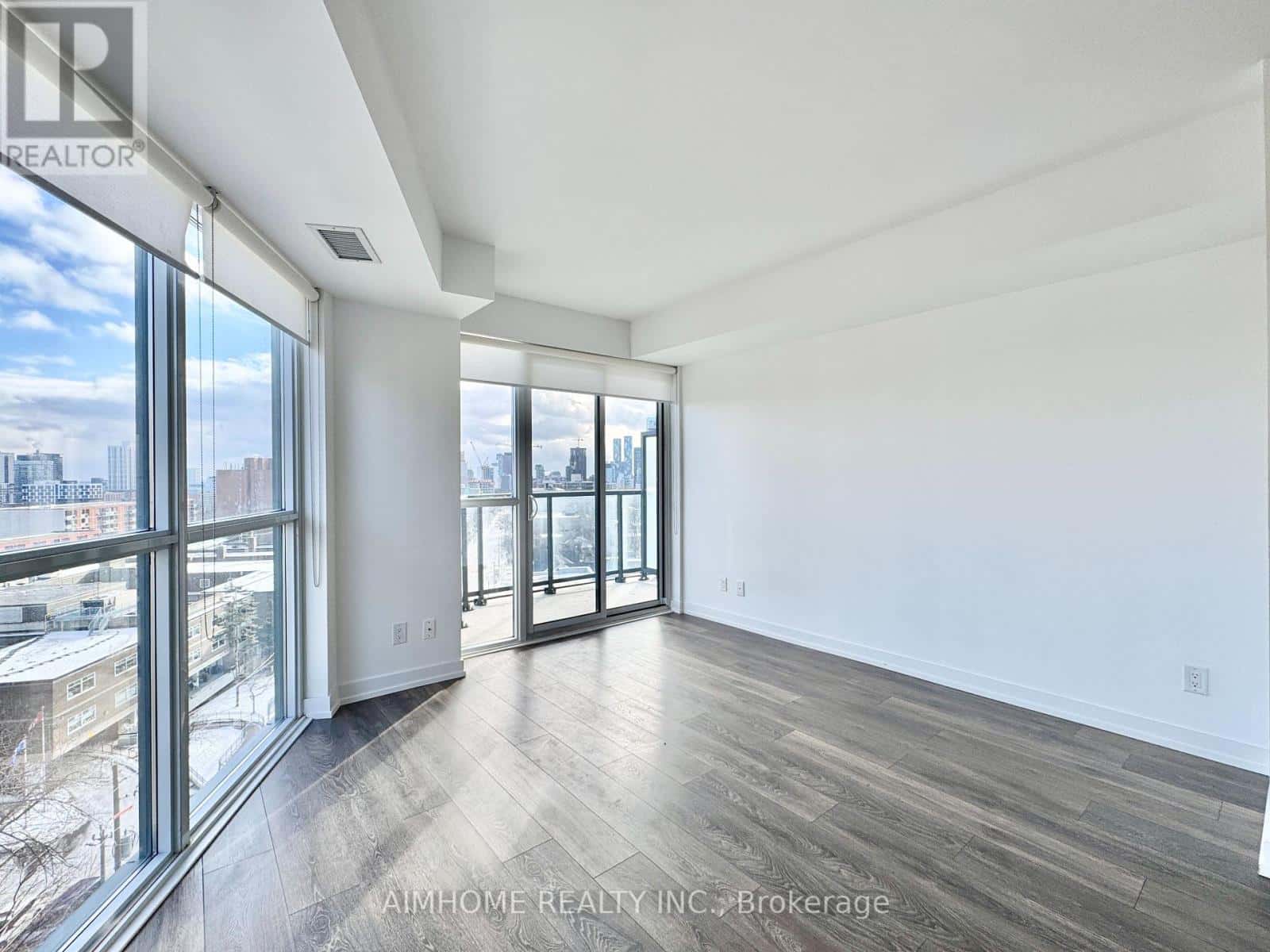 704 - 159 WELLESLEY STREET E — Toronto (Cabbagetown-South St. James Town), Ontario - Photo 5 of 16