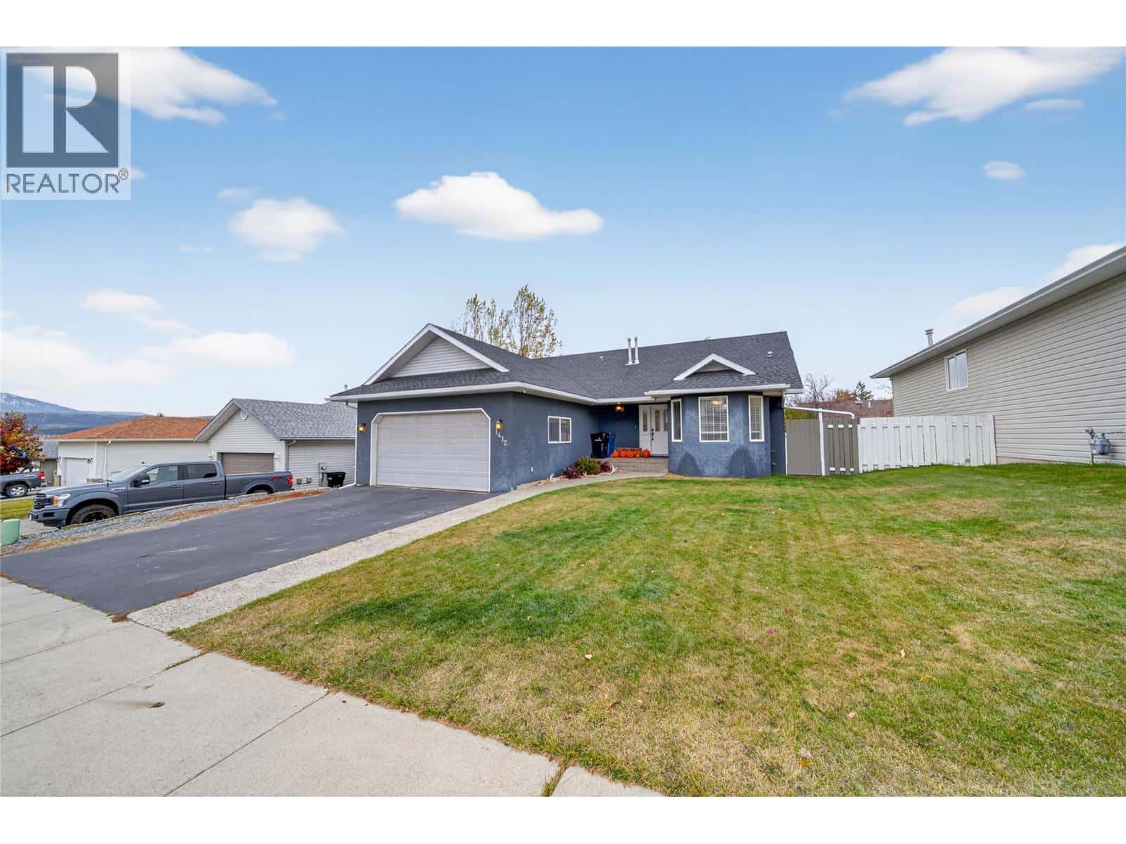 1412 20A Street South Street — Cranbrook, British Columbia - Photo 2 of 36