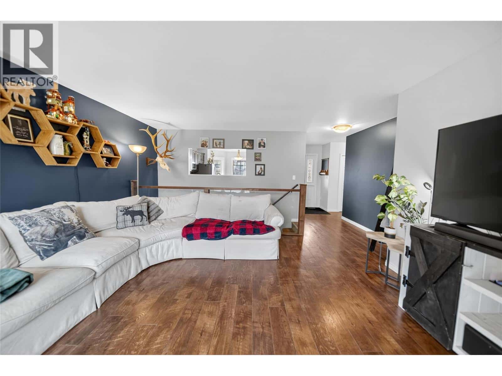 1412 20A Street South Street — Cranbrook, British Columbia - Photo 5 of 36