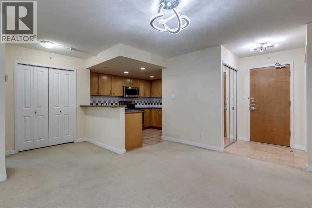 209, 1108 6 Avenue SW — Calgary, Alberta - Photo 3 of 45