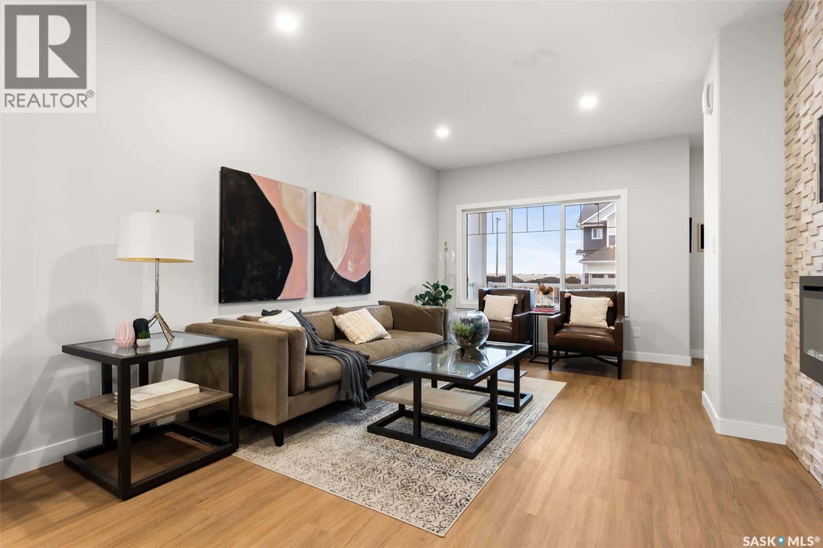 3164 Green Turtle ROAD — Regina, Saskatchewan - Photo 4 of 36