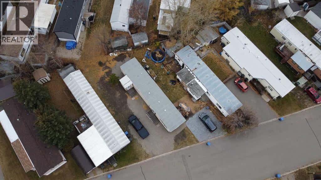 82, 1190 15th Avenue — Didsbury, Alberta - Photo 4 of 31